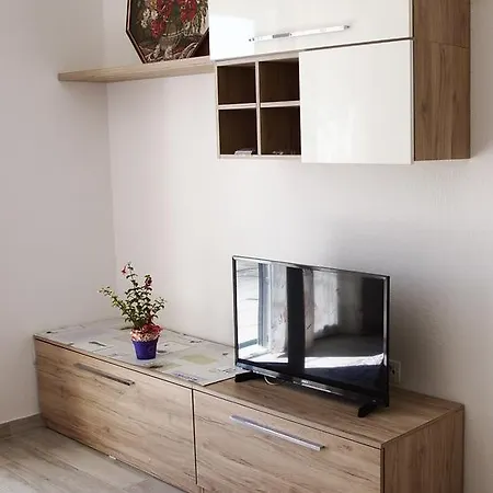 Guest house Apartments Pomalo
