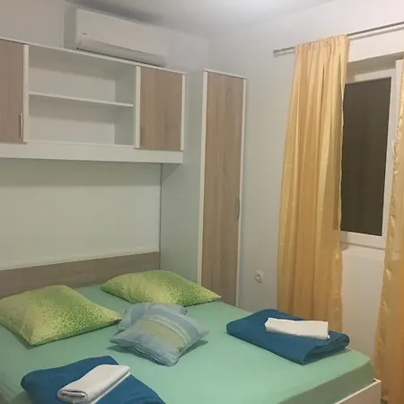 Apartments Pomalo