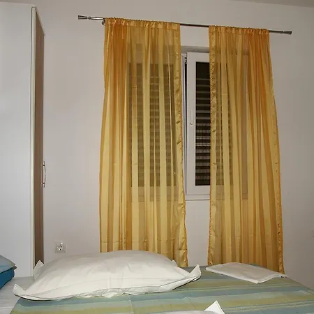 Apartments Pomalo