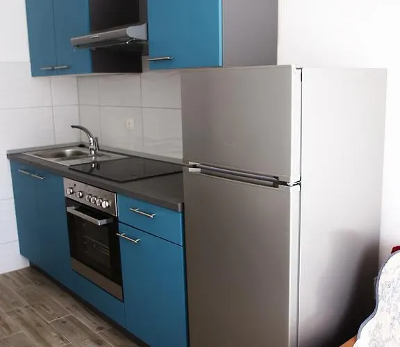 Pomalo Penzion Makarská