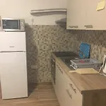 بيت ضيافة Apartments Pomalo